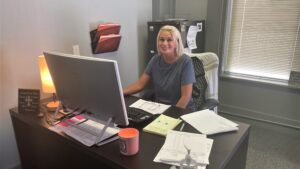 HR Associates President Heather Risner